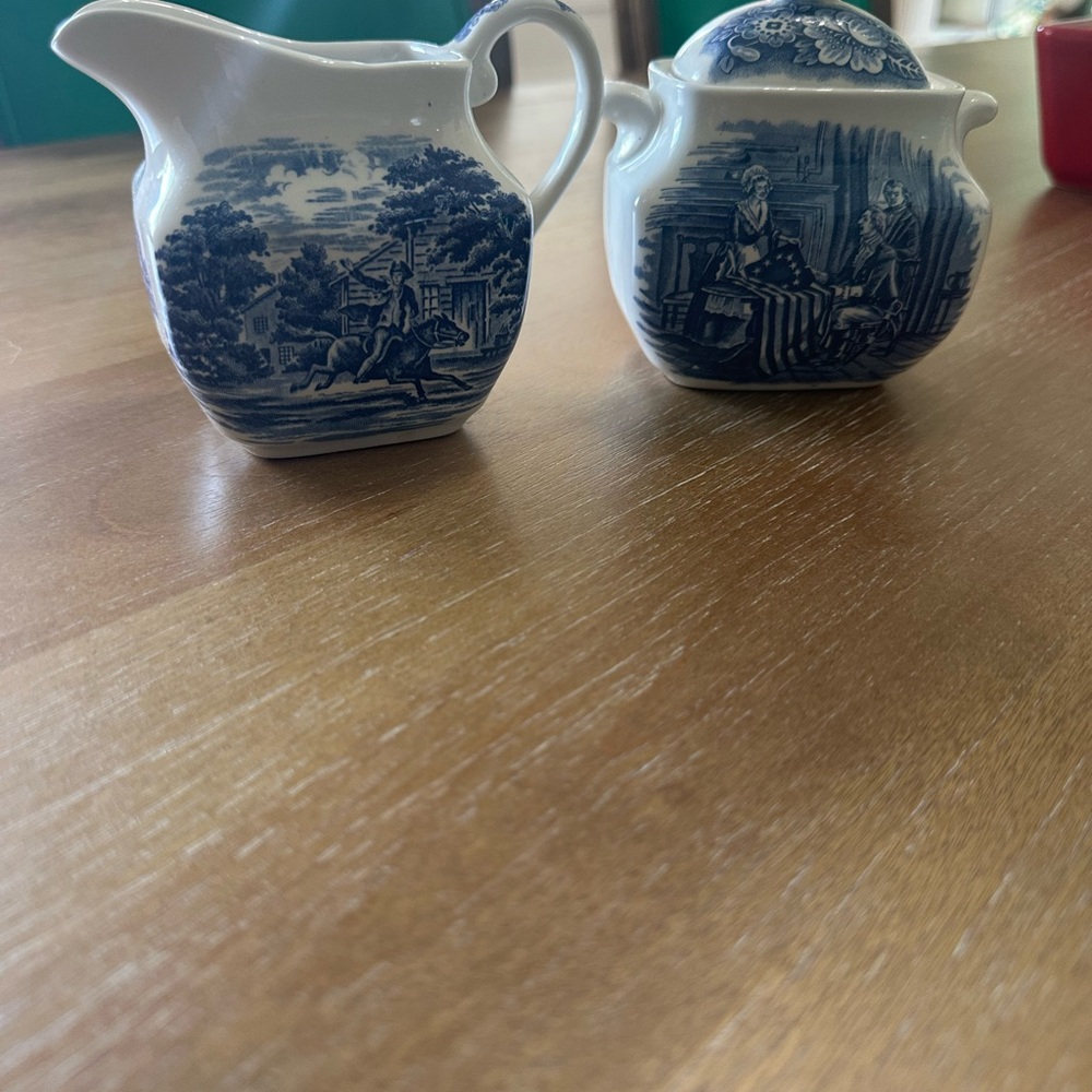 Liberty Blue Cream and sugar set